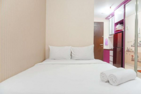 Modern Look and Restful Studio Transpark Bintaro Apartment By Travelio